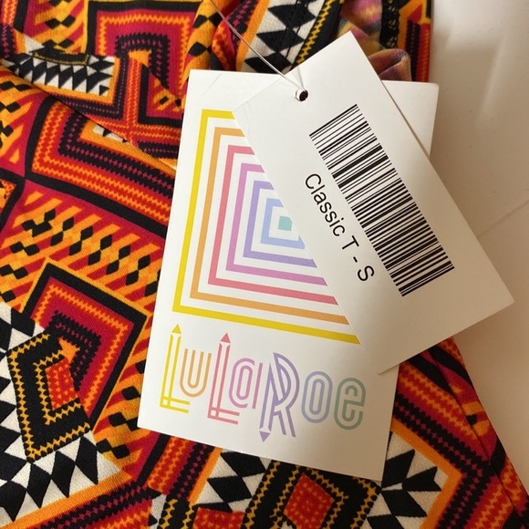 NWT LuLaRoe Classic T size Small - Picture 6 of 8